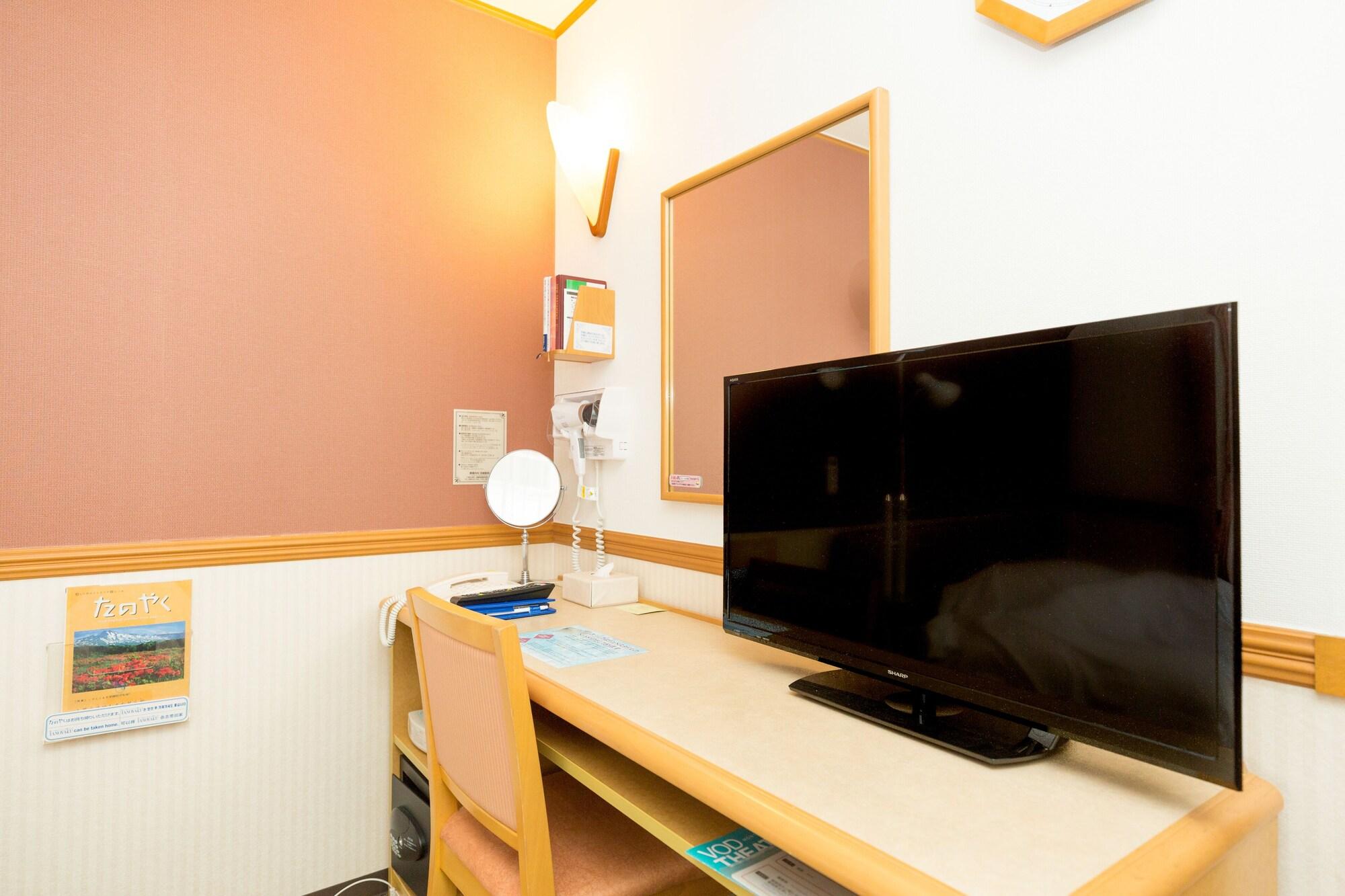 Toyoko Inn Miyazaki Ekimae Buitenkant foto