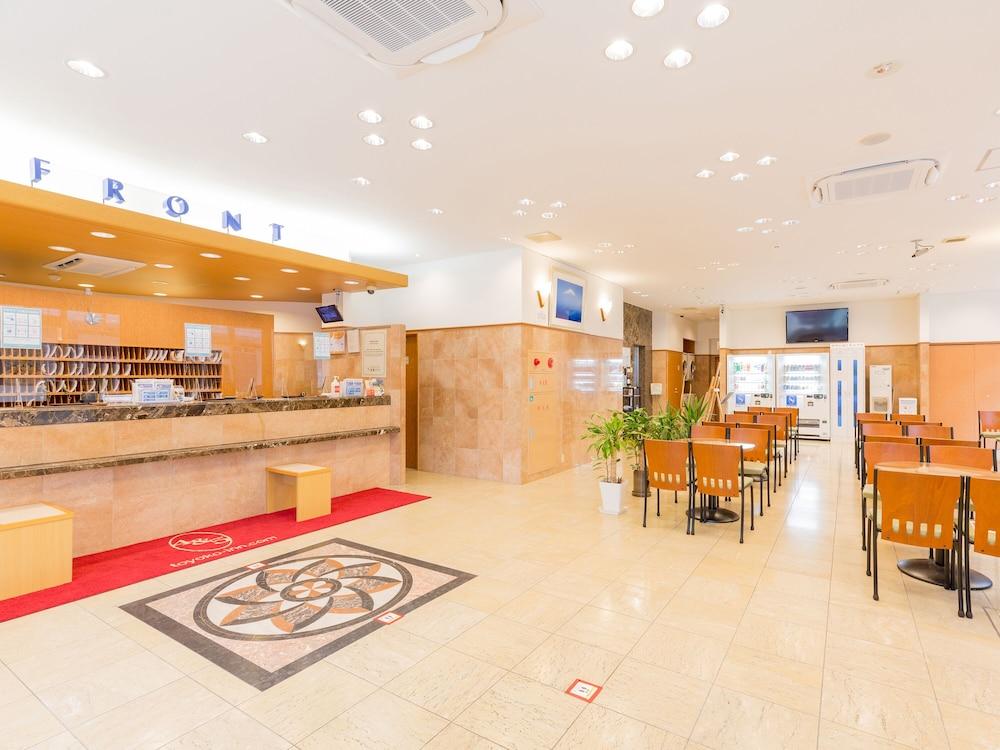 Toyoko Inn Miyazaki Ekimae Buitenkant foto